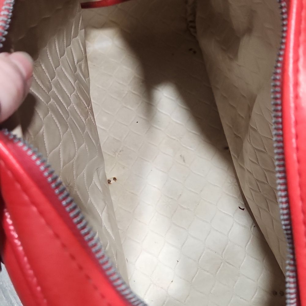 Vintage Tomato Red American Tourister Travel Bag - Picture 10 of 11